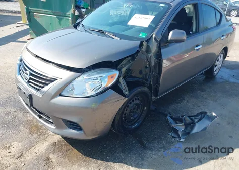 2013 Nissan Versa 1.6 Sv from USA, damaged, VIN 3N1CN7AP8DL852840